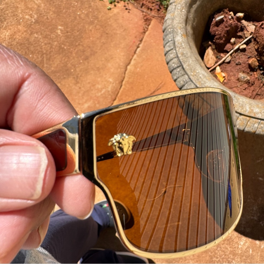 Versace Shield Sunglasses Gold Brown Medusa Italy VE 2206 - Picture 13 of 16